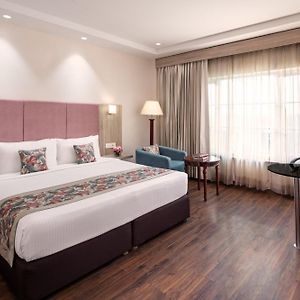 Nidhivan Sarovar Portico Vrindavan